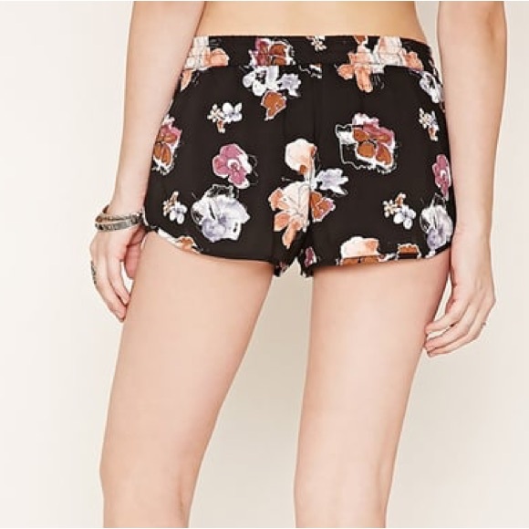 Black Floral Shorts - Picture 2 of 7